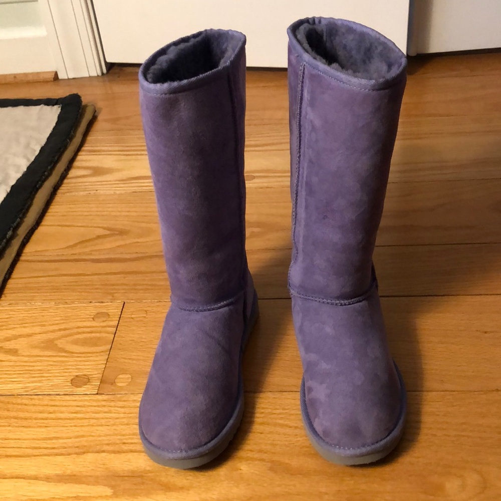 Purple Classic Tall Uggs W Sz 8